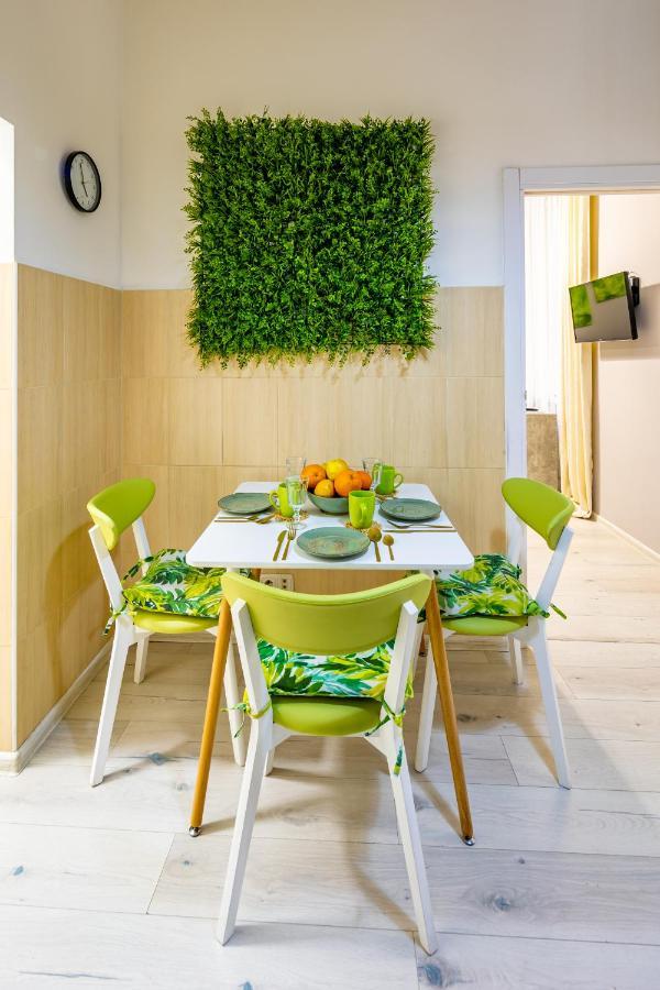 Bv Apartments Green Lviv Exterior photo