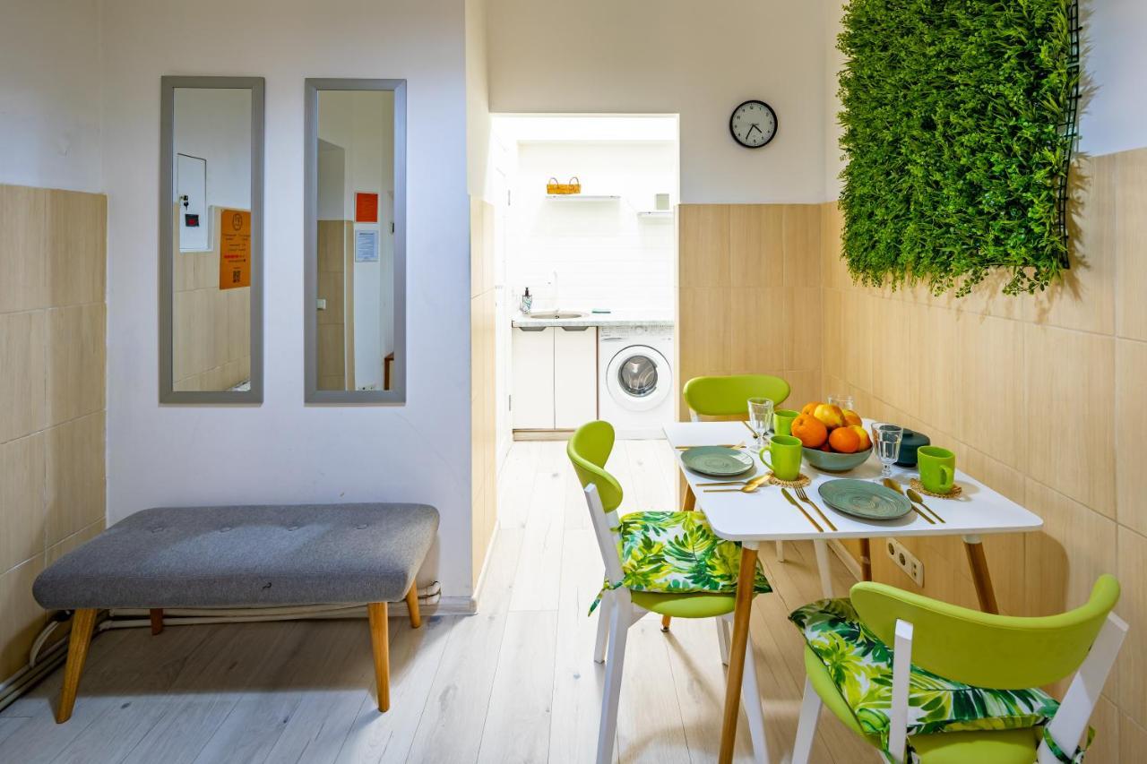 Bv Apartments Green Lviv Exterior photo
