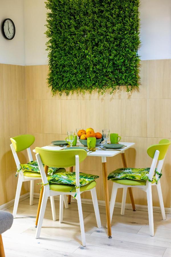 Bv Apartments Green Lviv Exterior photo